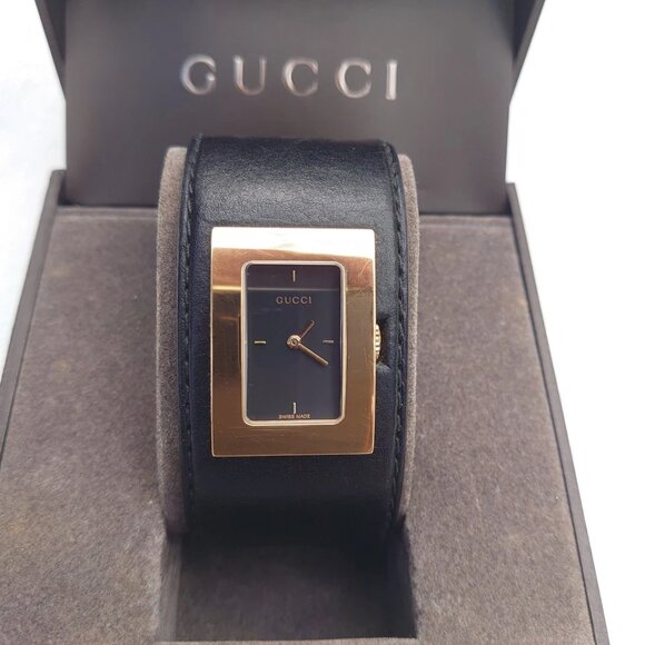 (WITH BOX) Gucci 7800L Black Leather Golden Watch Ladies Watch Working Vintage - Picture 2 of 9
